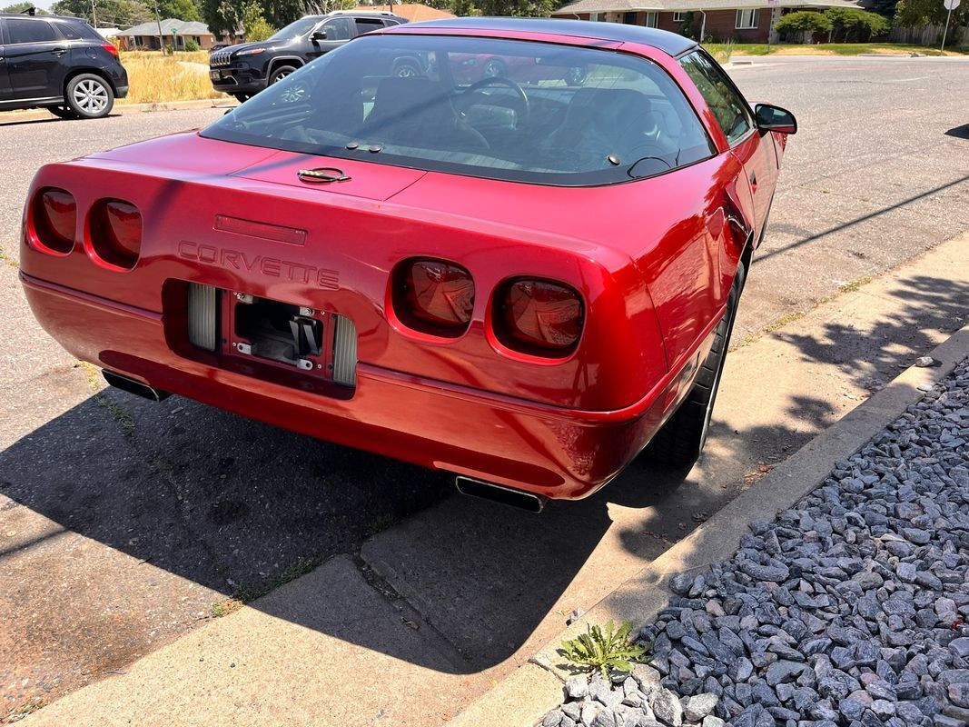 Chevrolet-Corvette-1994-22