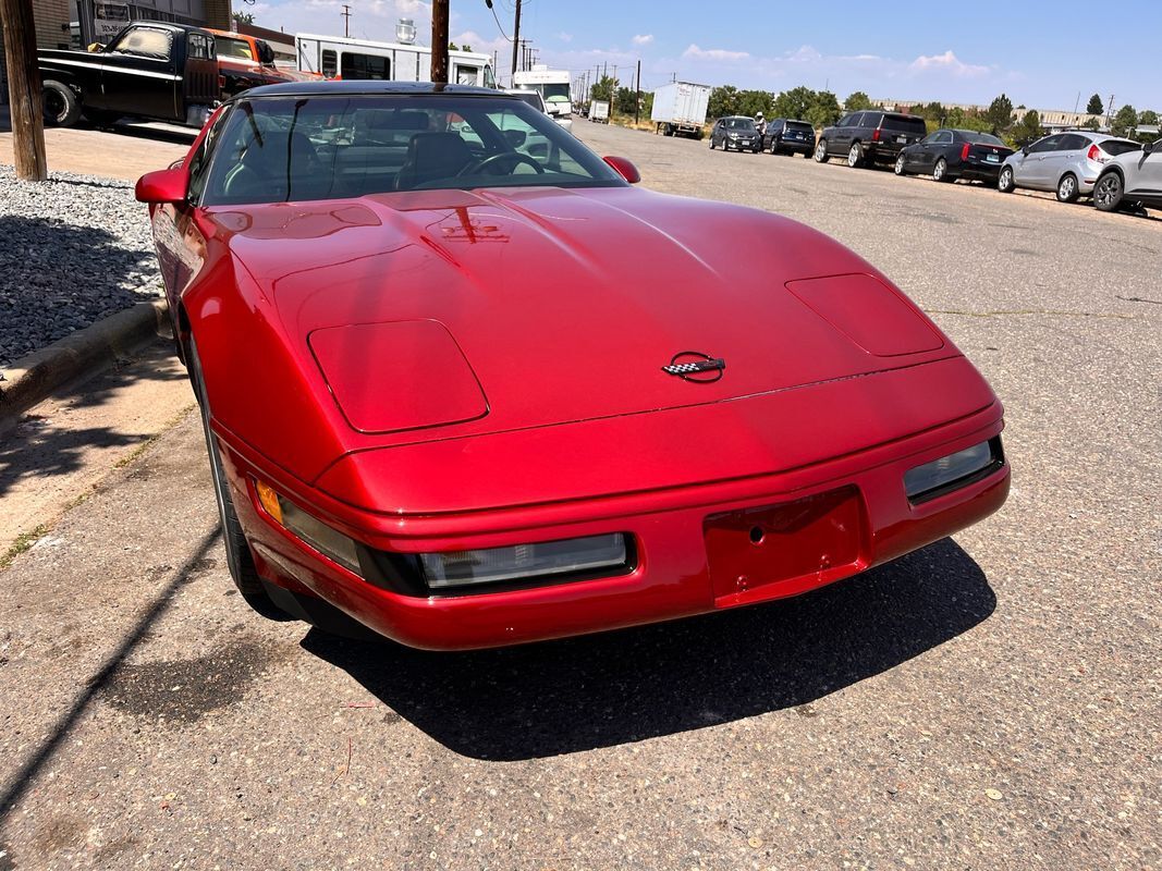 Chevrolet-Corvette-1994-28