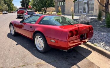 Chevrolet-Corvette-1994-3