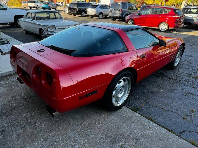 Chevrolet-Corvette-1994-5