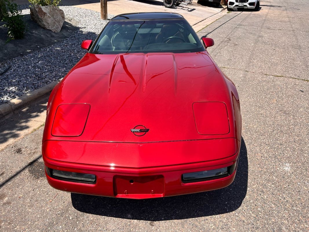 Chevrolet-Corvette-1994-6