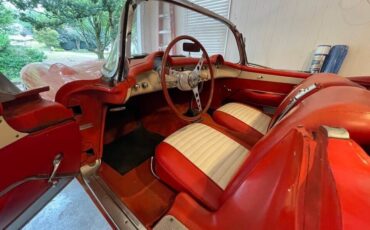 Chevrolet-Corvette-Cabriolet-1957-4