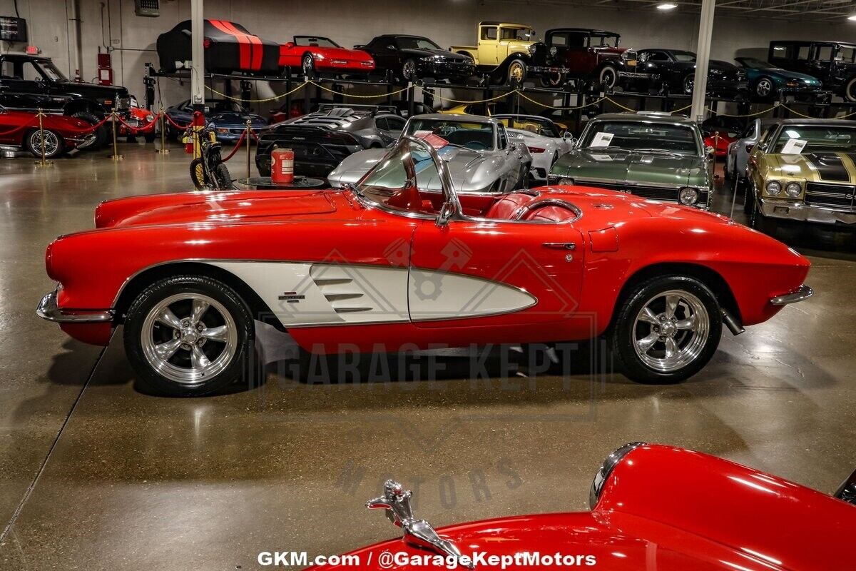 Chevrolet-Corvette-Cabriolet-1961-10