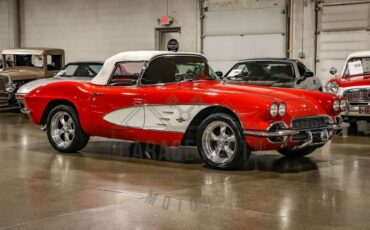 Chevrolet-Corvette-Cabriolet-1961-2