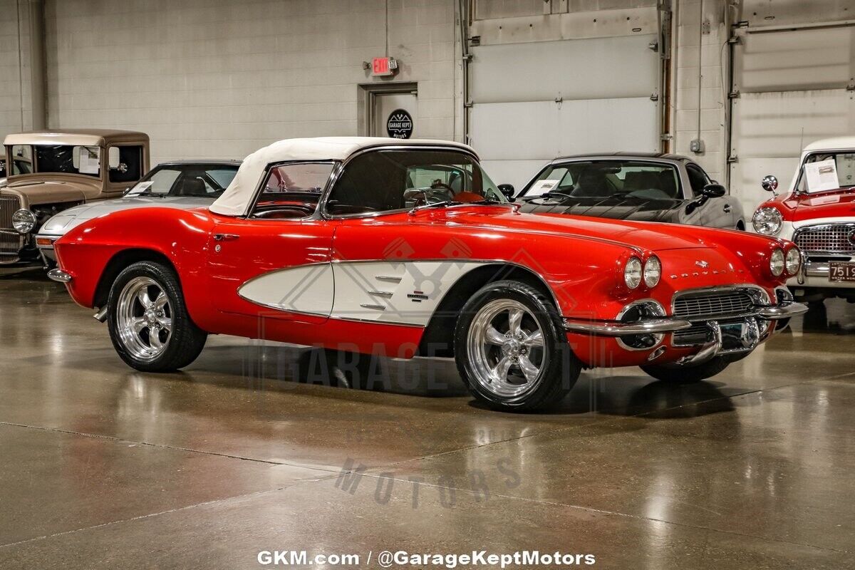 Chevrolet-Corvette-Cabriolet-1961-2