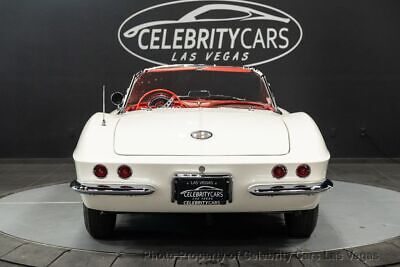 Chevrolet-Corvette-Cabriolet-1961-2