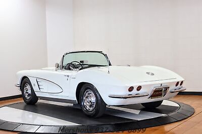 Chevrolet-Corvette-Cabriolet-1961-4