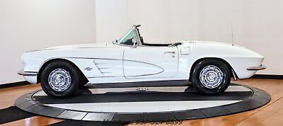 Chevrolet-Corvette-Cabriolet-1961-5