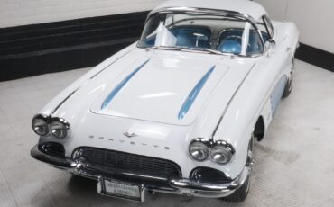 Chevrolet-Corvette-Cabriolet-1961-9