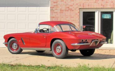 Chevrolet-Corvette-Cabriolet-1962-1