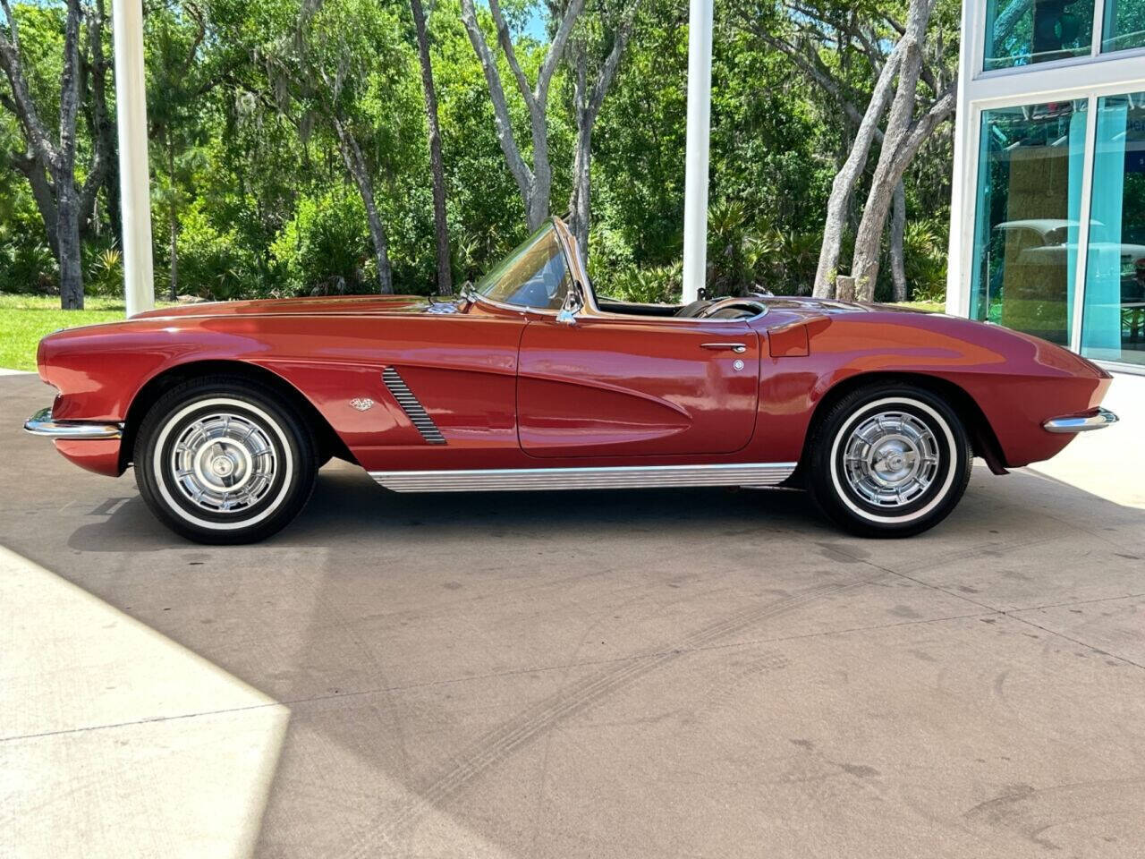 Chevrolet-Corvette-Cabriolet-1962-10