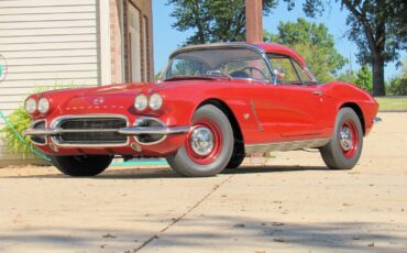 Chevrolet-Corvette-Cabriolet-1962-2