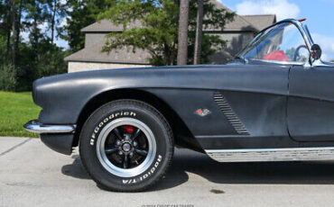 Chevrolet-Corvette-Cabriolet-1962-3