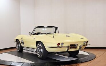 Chevrolet-Corvette-Cabriolet-1965-4