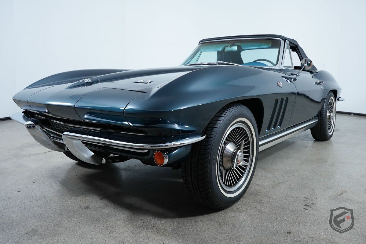 Chevrolet-Corvette-Cabriolet-1966-6