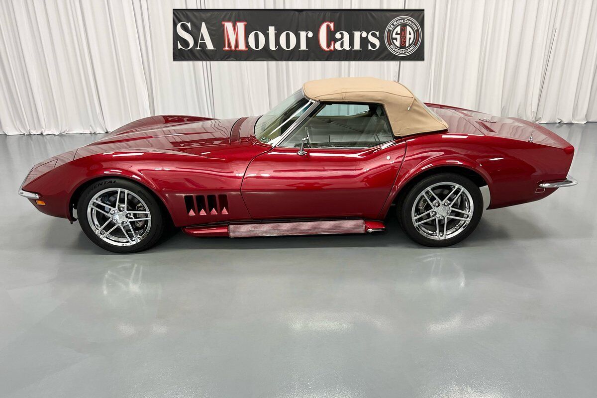 Chevrolet-Corvette-Cabriolet-1969-19