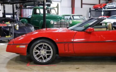 Chevrolet-Corvette-Cabriolet-1986-2