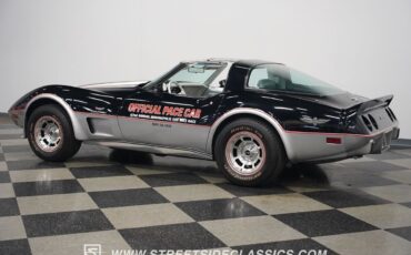 Chevrolet-Corvette-Coupe-1978-10