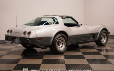 Chevrolet-Corvette-Coupe-1978-15