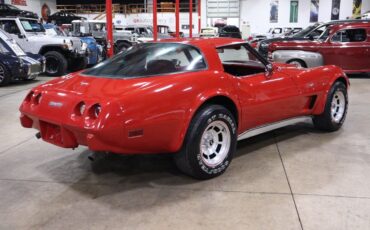 Chevrolet-Corvette-Coupe-1979-6