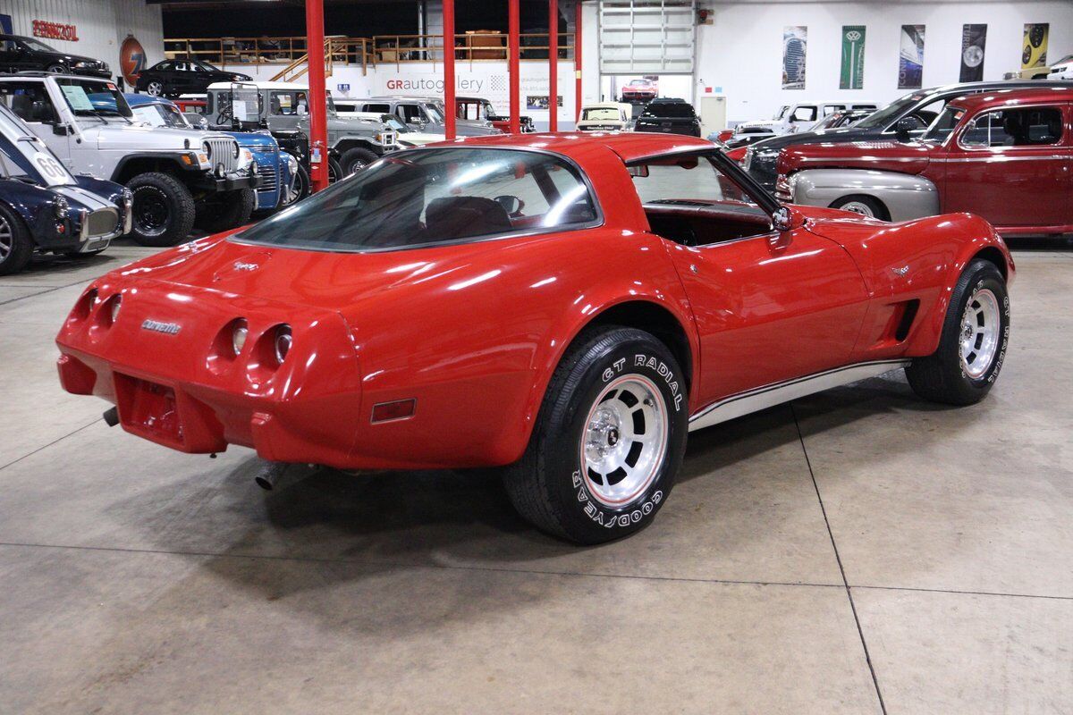 Chevrolet-Corvette-Coupe-1979-6