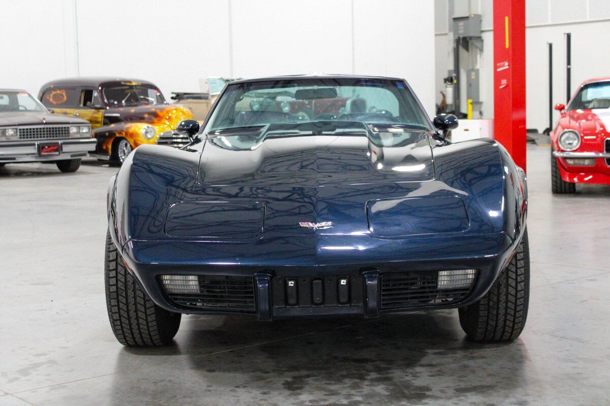 Chevrolet-Corvette-Coupe-1979-7