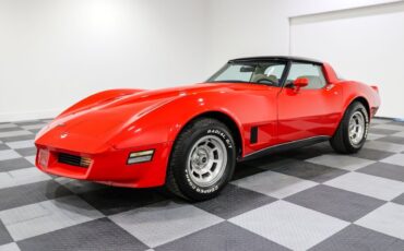 Chevrolet-Corvette-Coupe-1980-4