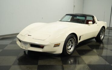 Chevrolet-Corvette-Coupe-1981-5