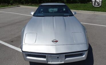 Chevrolet-Corvette-Coupe-1984-6