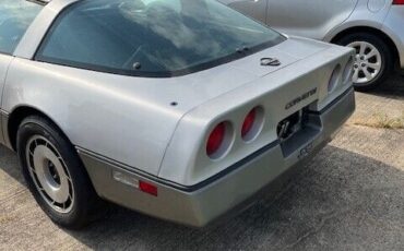 Chevrolet-Corvette-Coupe-1984-6