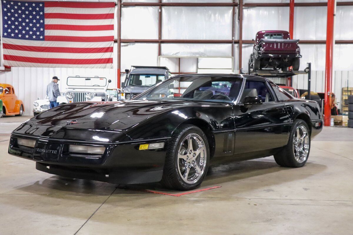 Chevrolet Corvette Coupe 1985