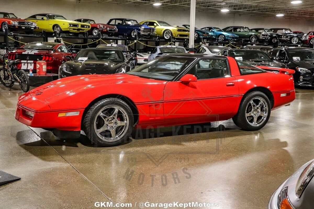 Chevrolet-Corvette-Coupe-1985-8