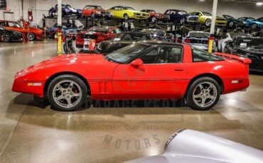 Chevrolet-Corvette-Coupe-1985-9