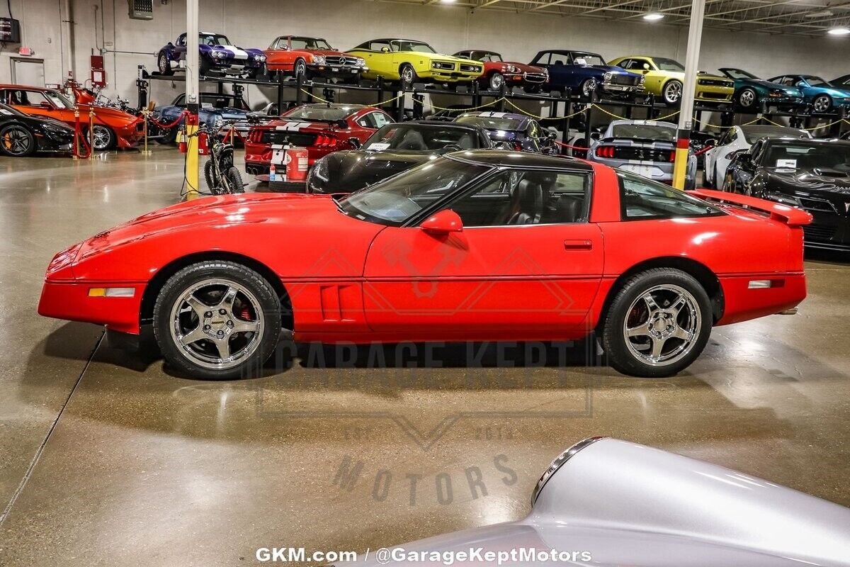 Chevrolet-Corvette-Coupe-1985-9