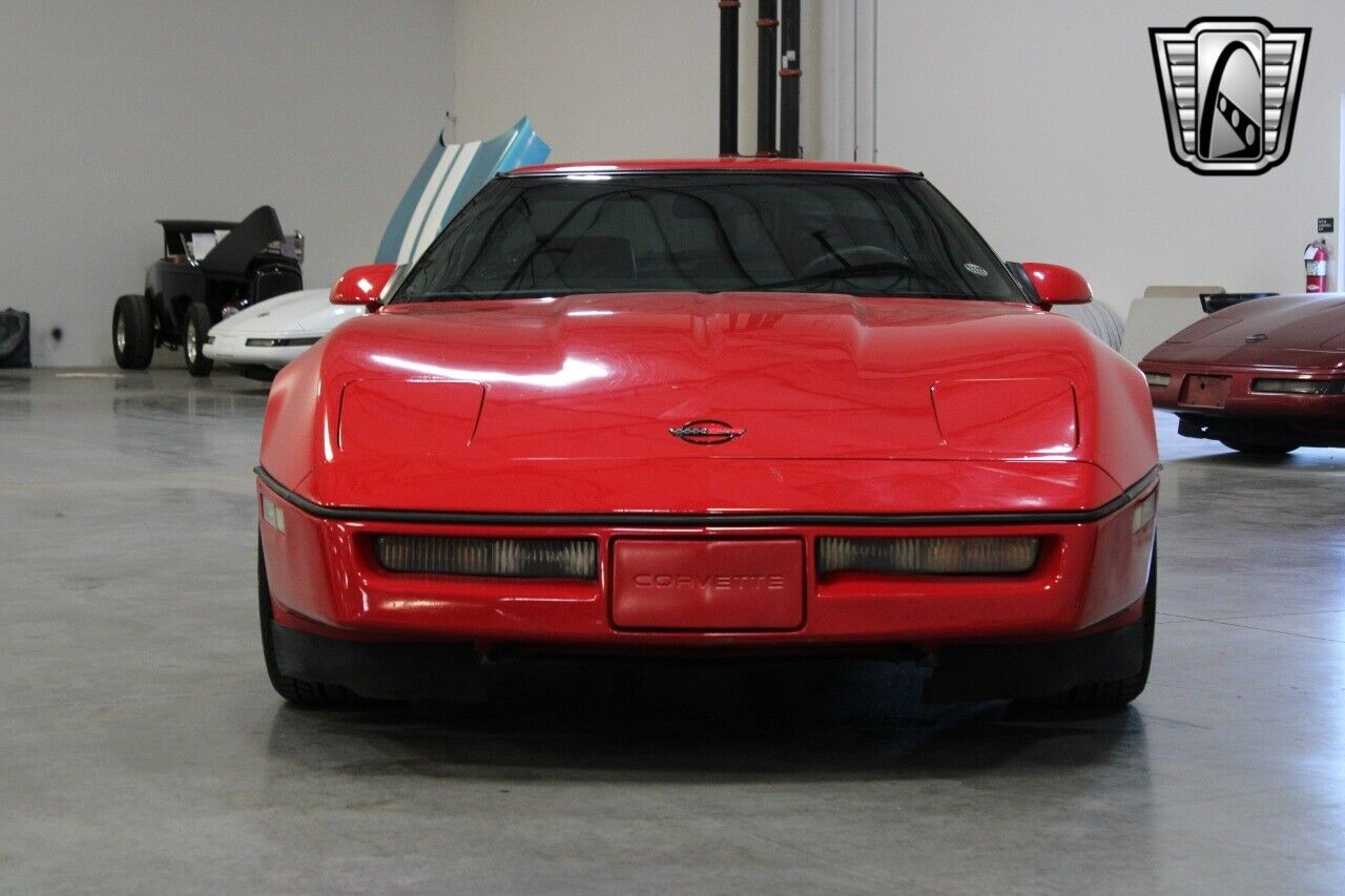 Chevrolet-Corvette-Coupe-1987-4