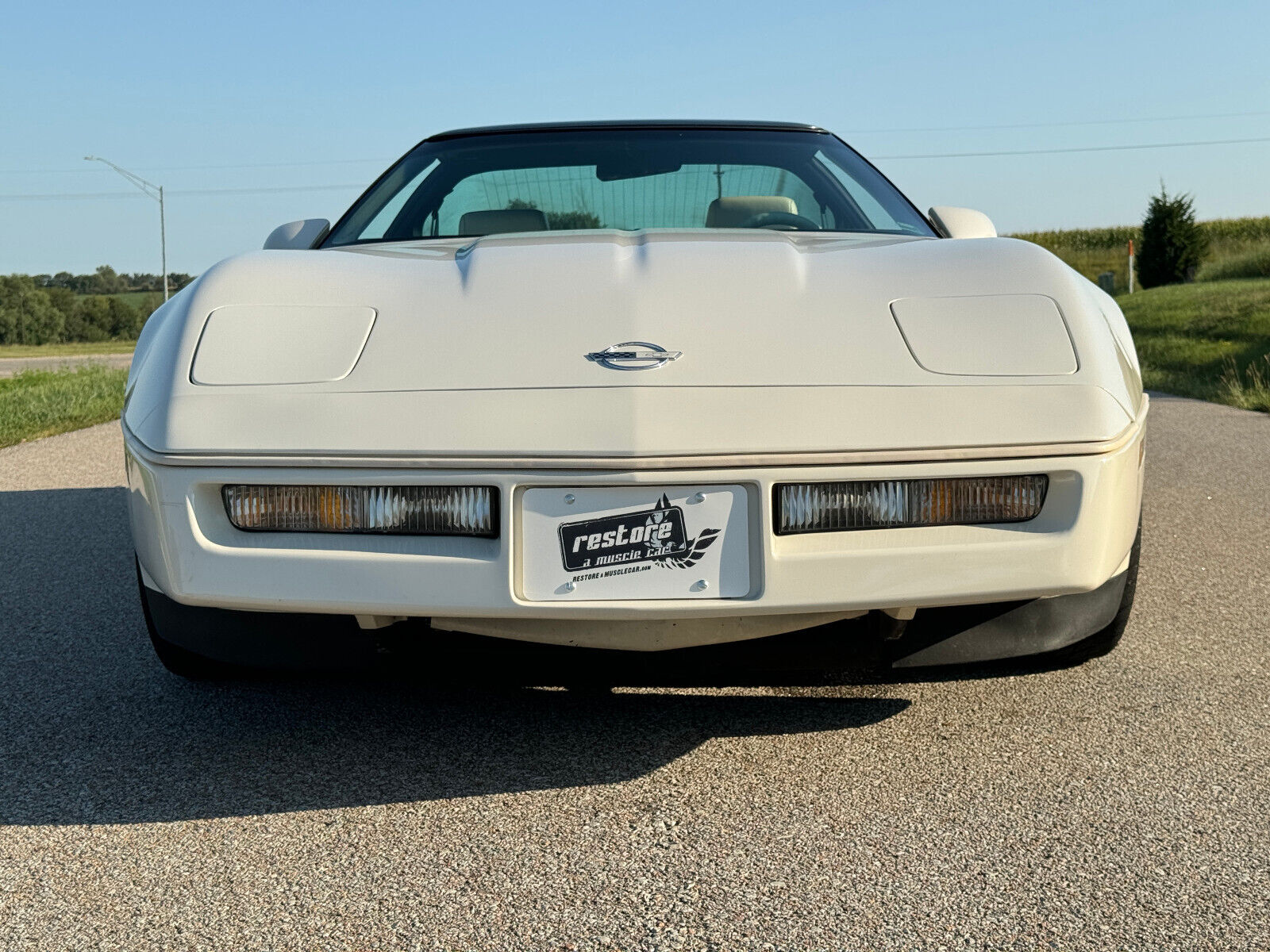 Chevrolet-Corvette-Coupe-1988-2