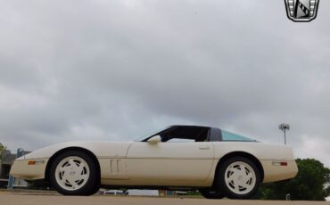 Chevrolet-Corvette-Coupe-1988-5