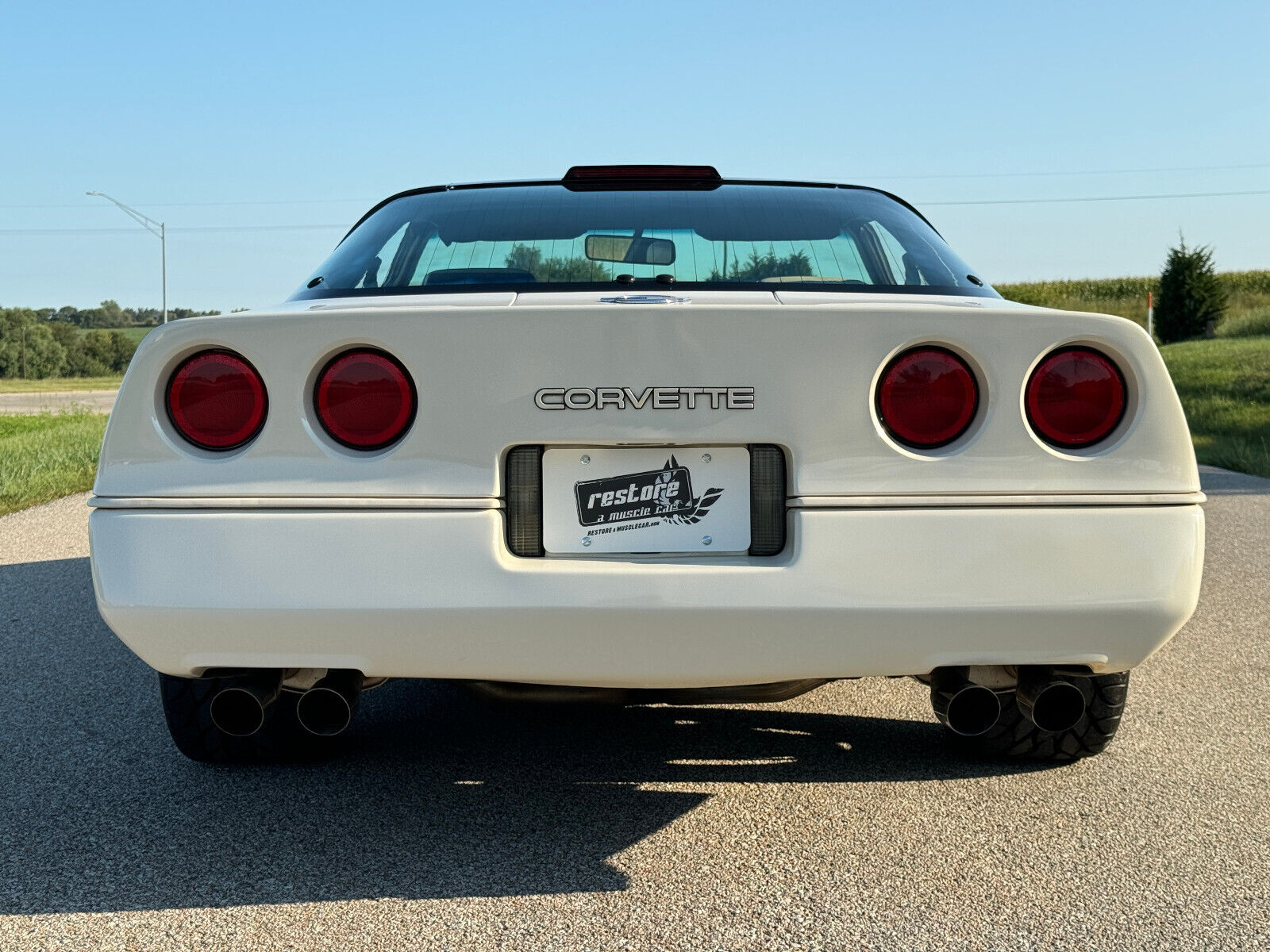 Chevrolet-Corvette-Coupe-1988-6