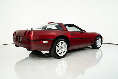 Chevrolet-Corvette-Coupe-1990-13