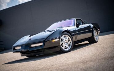 Chevrolet-Corvette-Coupe-1990-2