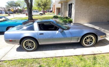 Chevrolet-Corvette-Coupe-1991-3