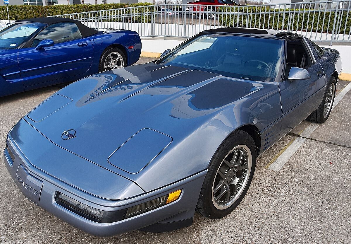 Chevrolet-Corvette-Coupe-1991-9