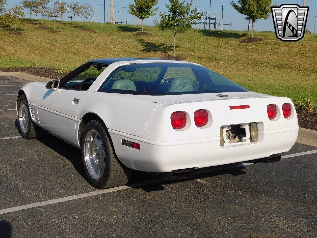 Chevrolet-Corvette-Coupe-1995-3