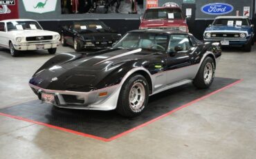 Chevrolet-Corvette-Indianapolis-500-Pace-Car-Edition-Coupe-1978-1