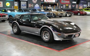 Chevrolet-Corvette-Indianapolis-500-Pace-Car-Edition-Coupe-1978-7