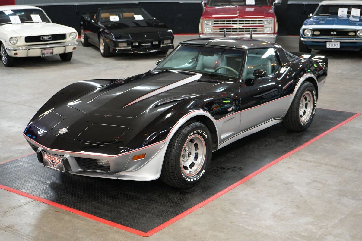 Chevrolet-Corvette-Indianapolis-500-Pace-Car-Edition-Coupe-1978-9