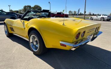 Chevrolet-Corvette-Stingray-Convertible-1971-37