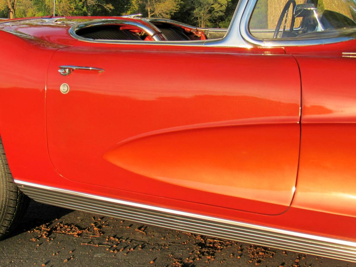 Chevrolet-Corvette-convertible-1962-10