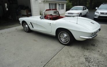 Chevrolet-Corvette-convertible-1962-12