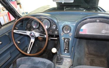 Chevrolet-Corvette-convertible-1965-15